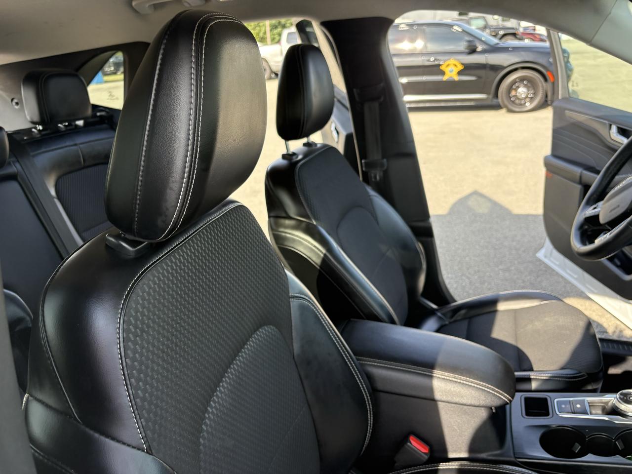Ford Escape PHEV FWD 2023