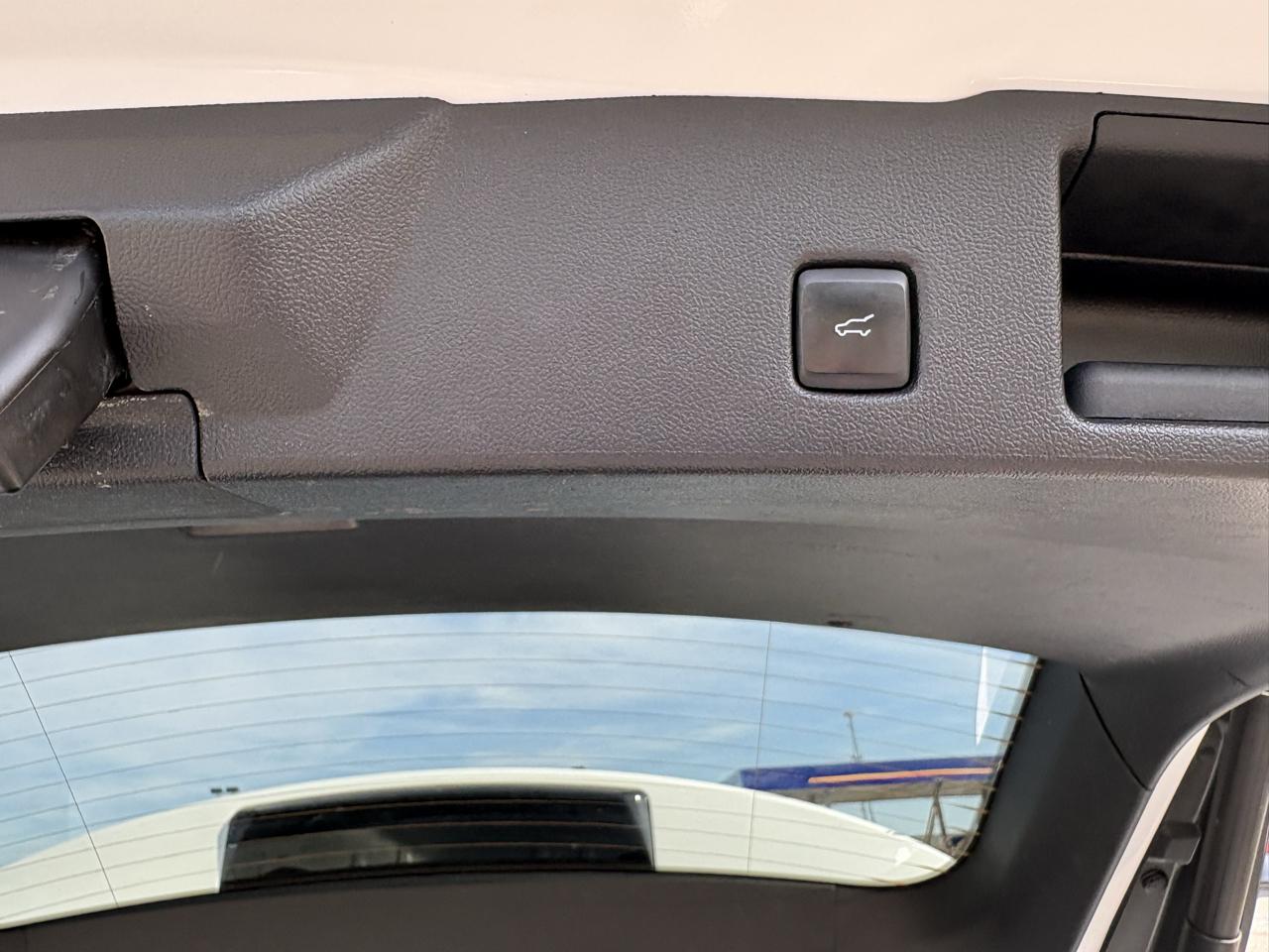 Ford Escape PHEV FWD 2023