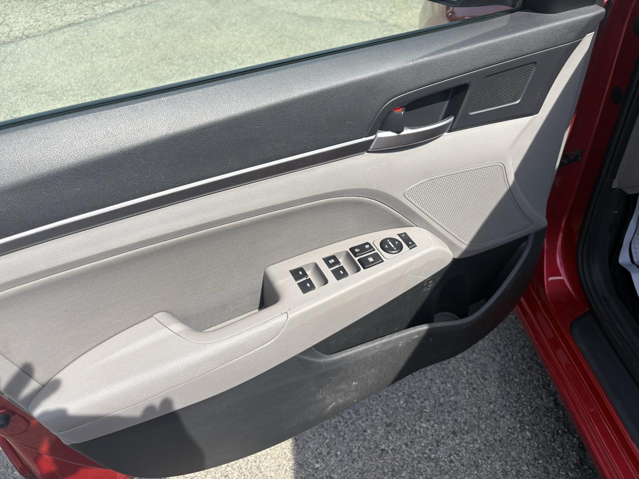 Hyundai Elantra Coupe  2020