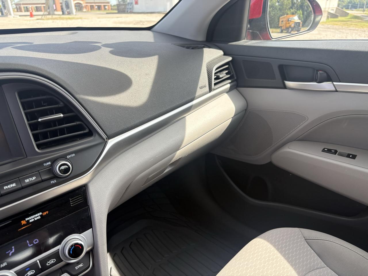 Hyundai Elantra Coupe  2020