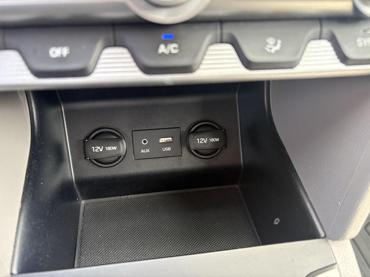Hyundai Elantra Coupe  2020
