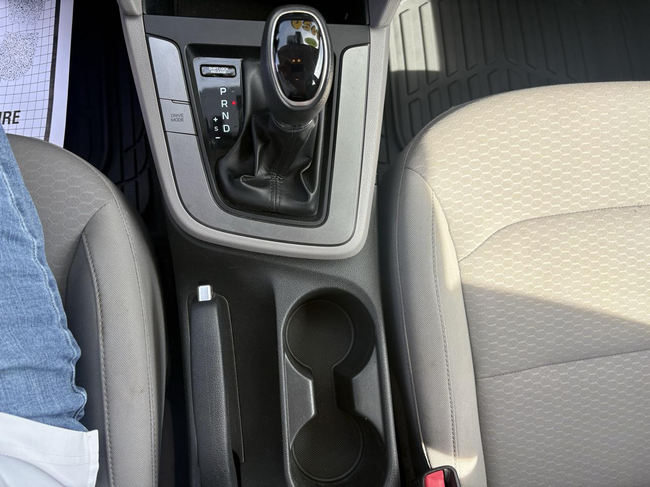 Hyundai Elantra Coupe  2020