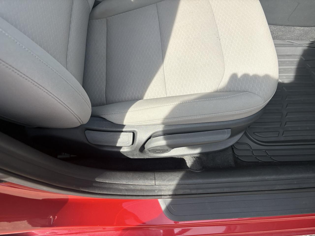 Hyundai Elantra Coupe  2020