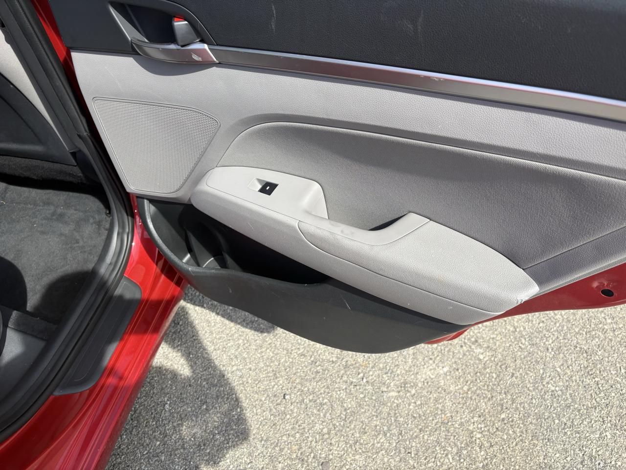 Hyundai Elantra Coupe  2020