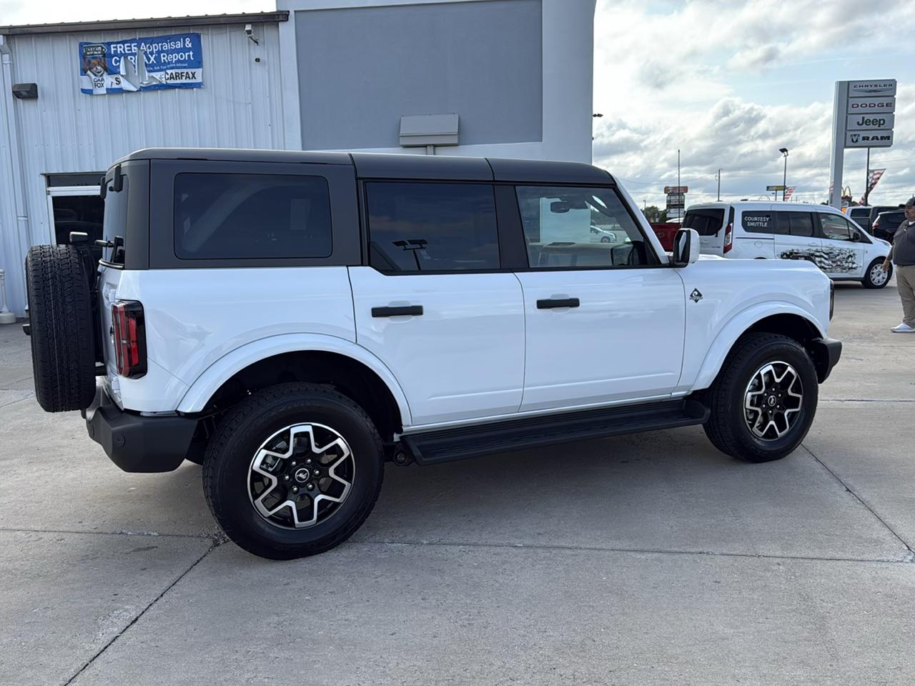 Ford Bronco Outer Banks 4 Door 4x4 2026