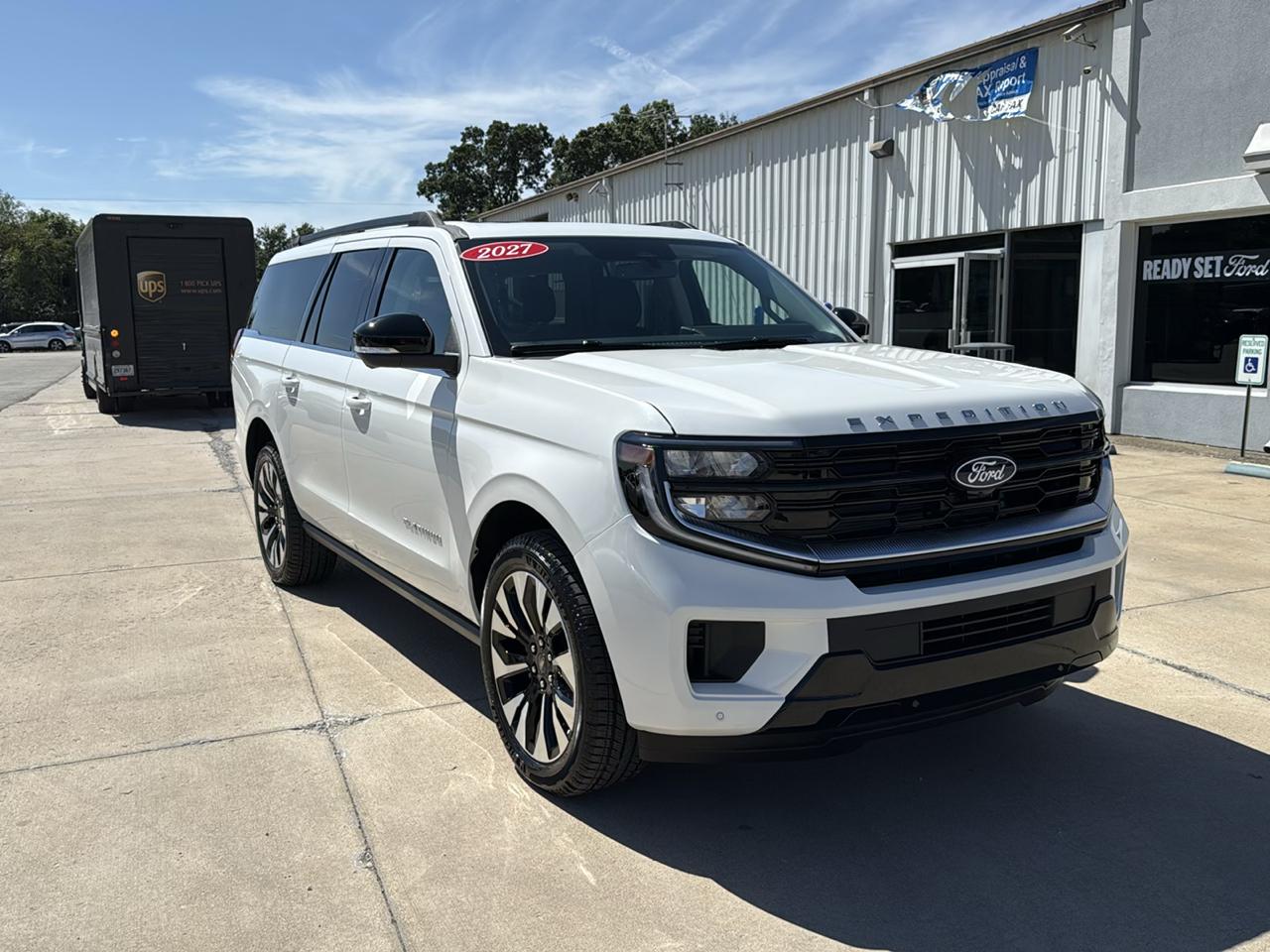 Ford Expedition Max Platinum 4x4 2027