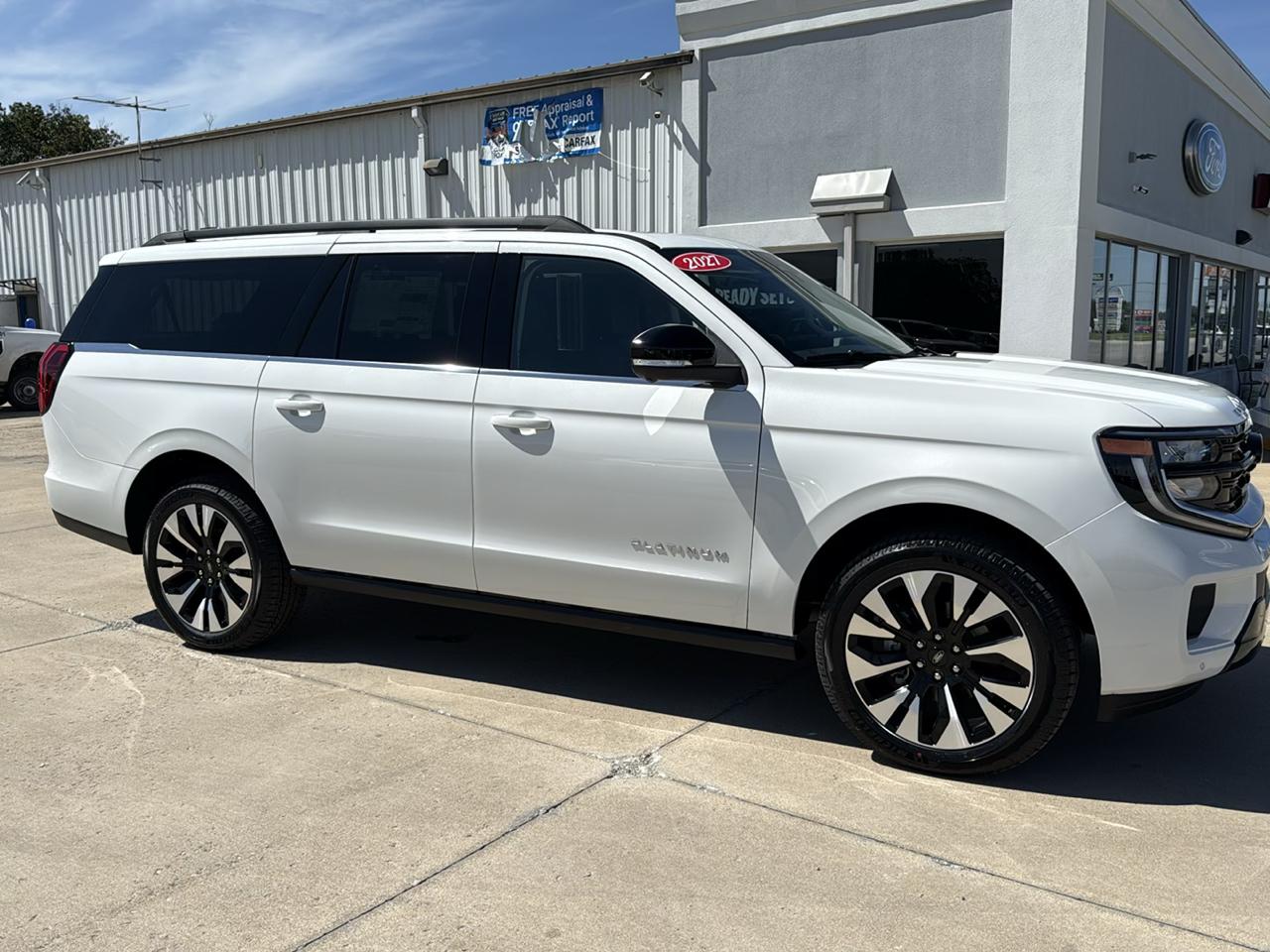Ford Expedition Max Platinum 4x4 2027