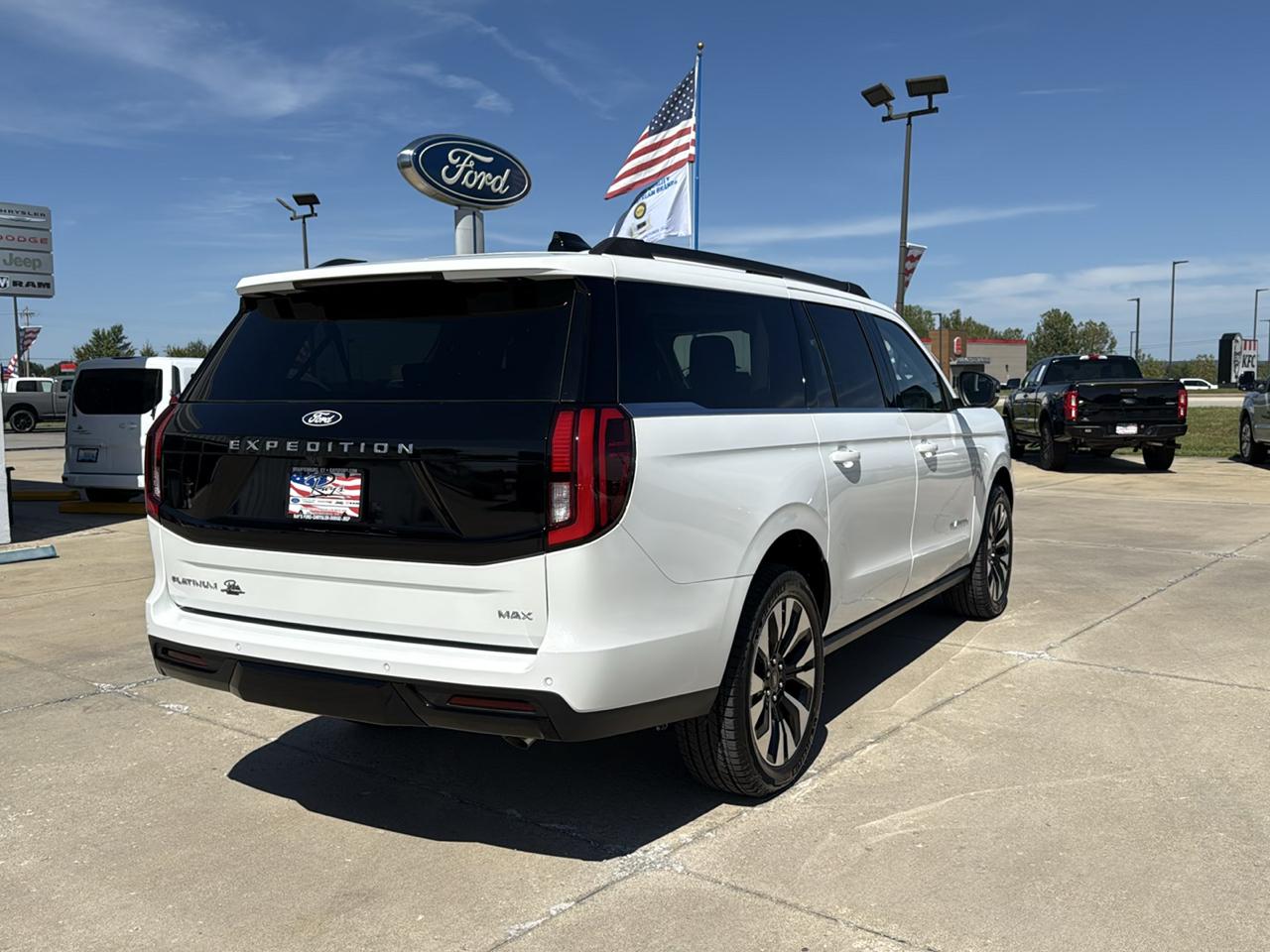 Ford Expedition Max Platinum 4x4 2027