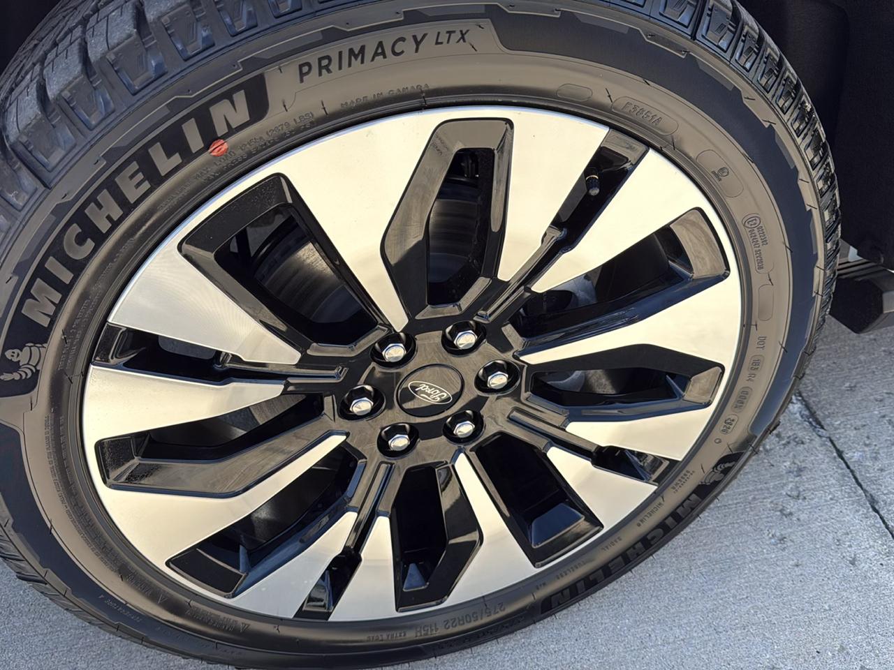 Ford Expedition Max Platinum 4x4 2027
