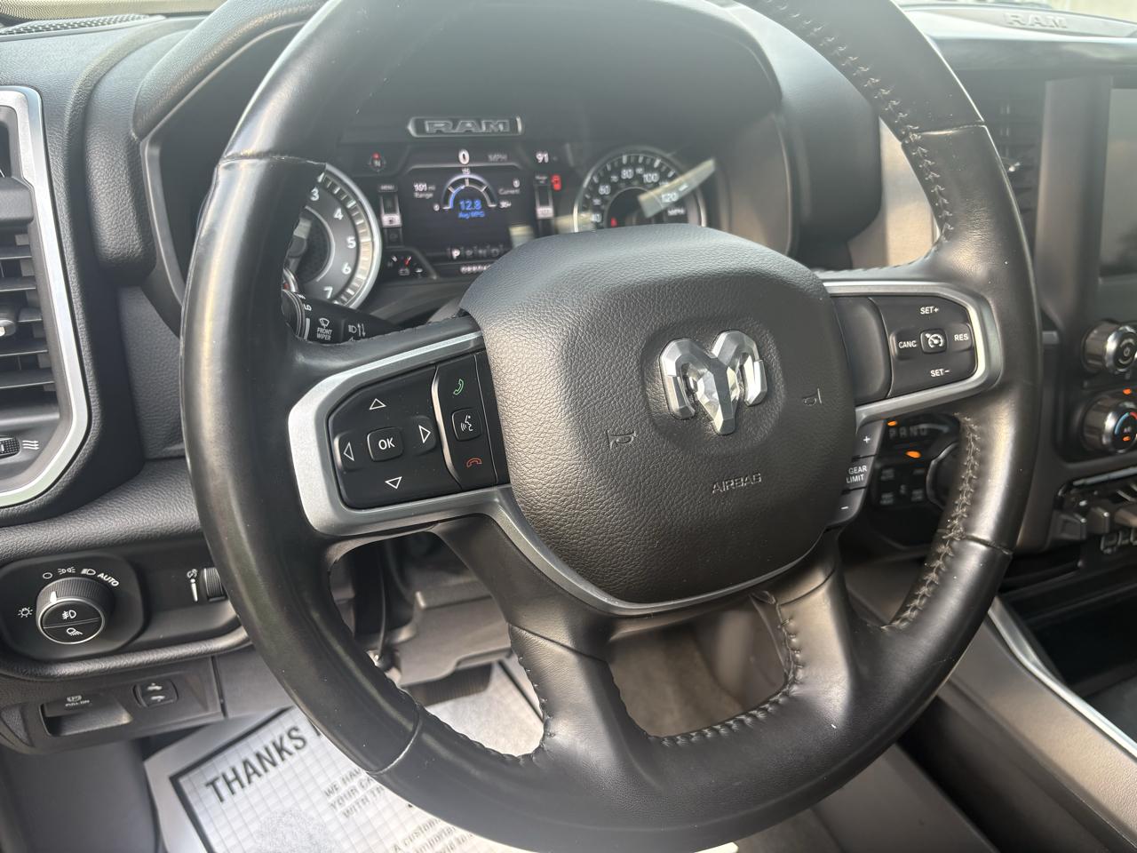 RAM 1500 Big Horn 4x4 Quad Cab 6'4" Box 2021