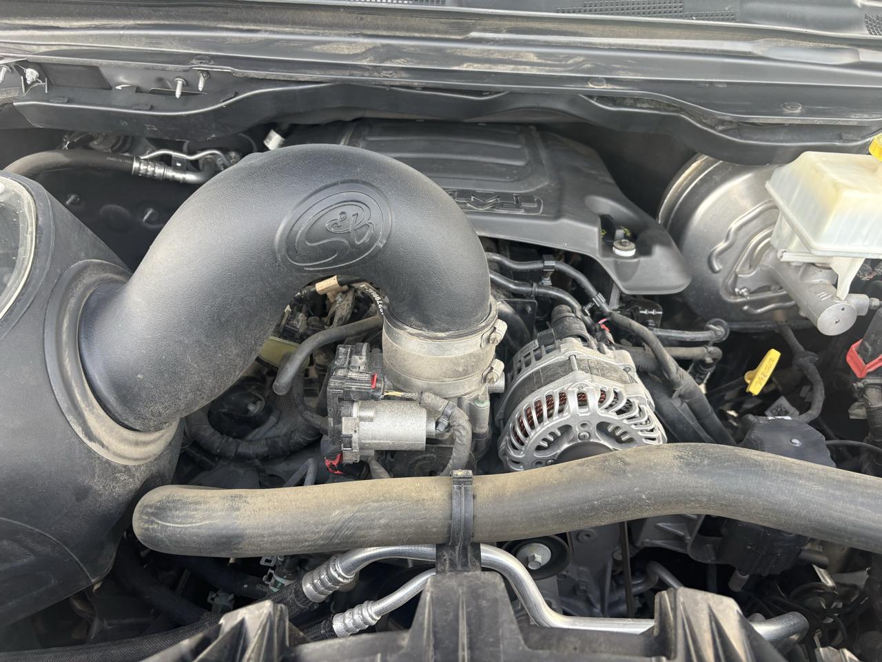 RAM 1500 Big Horn 4x4 Quad Cab 6'4" Box 2021