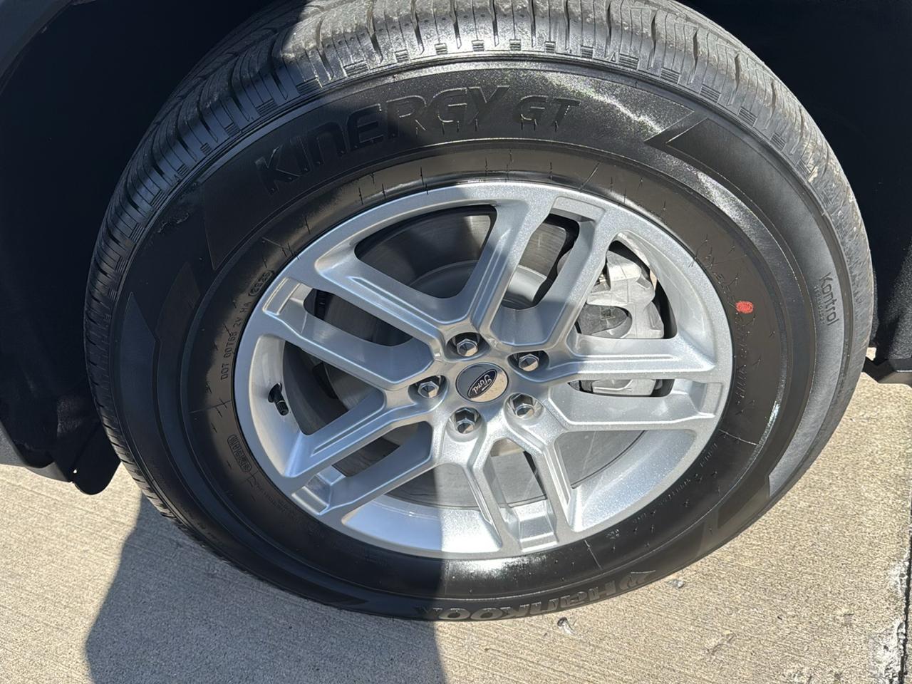 Ford Explorer Active w/100A Pkg 4WD 2027