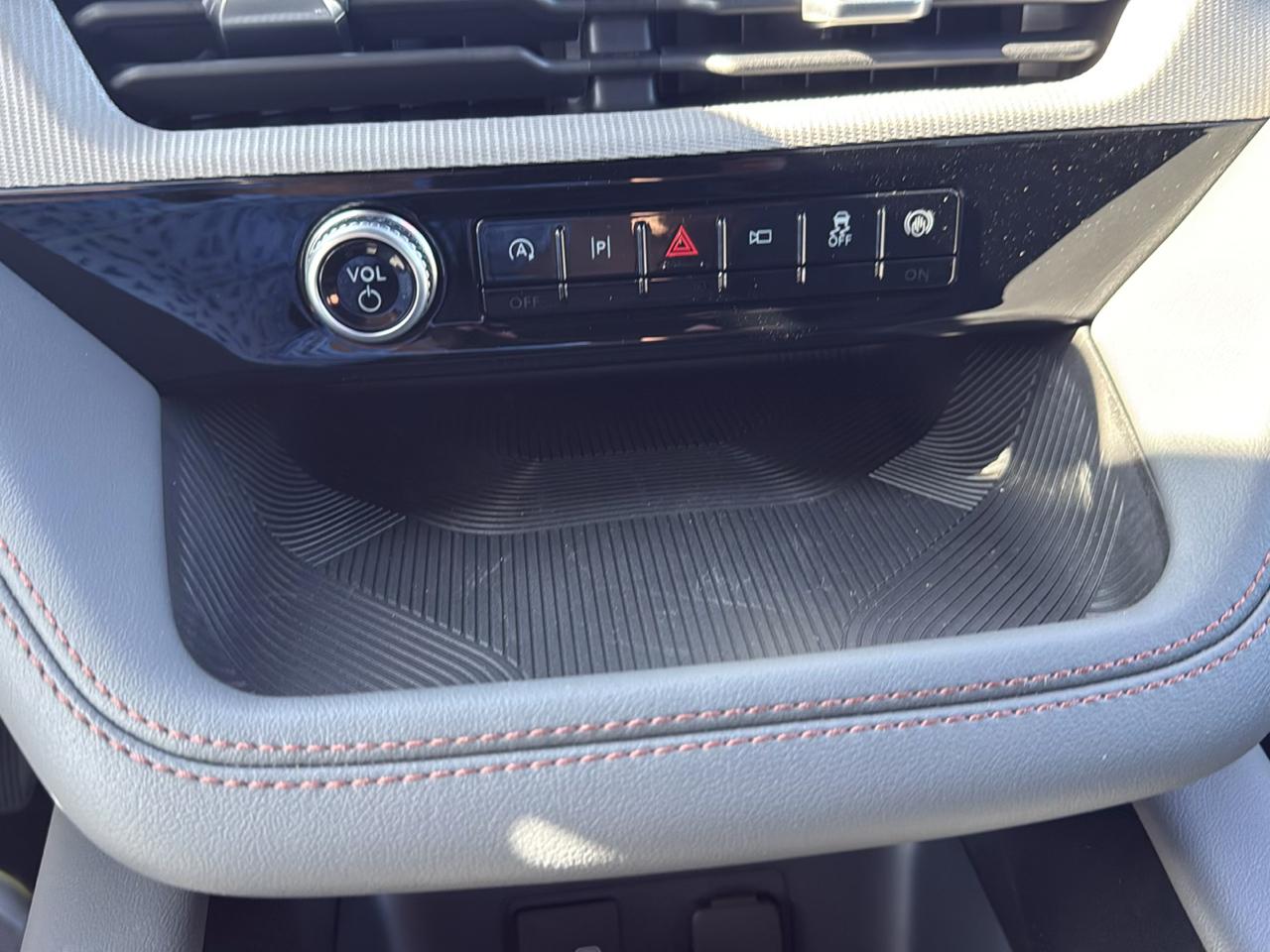 Ford Explorer Active w/100A Pkg 4WD 2027