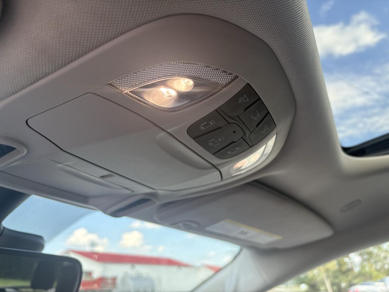 Chrysler Pacifica Limited FWD 2024