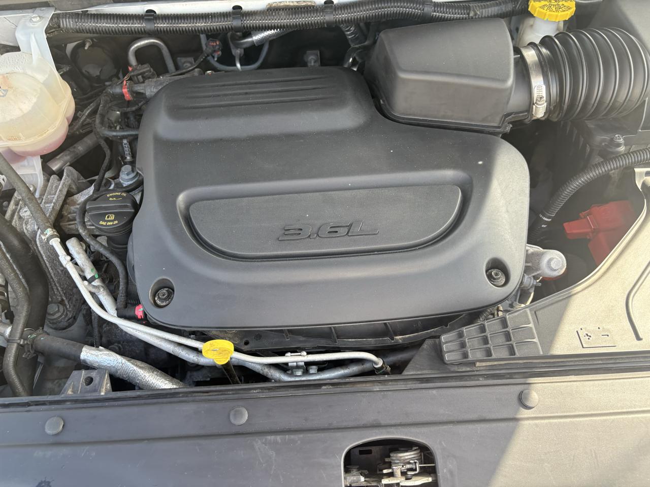 Chrysler Pacifica Limited FWD 2024