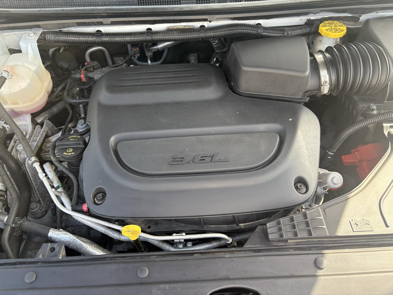 Chrysler Pacifica Limited FWD 2024