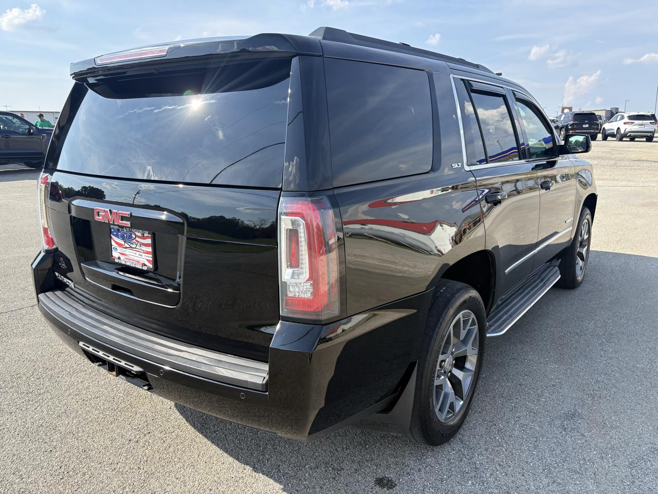 GMC Yukon 4WD 4dr SLT 2015