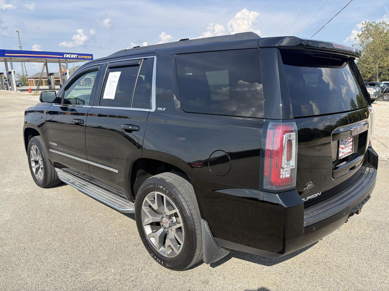 GMC Yukon 4WD 4dr SLT 2015