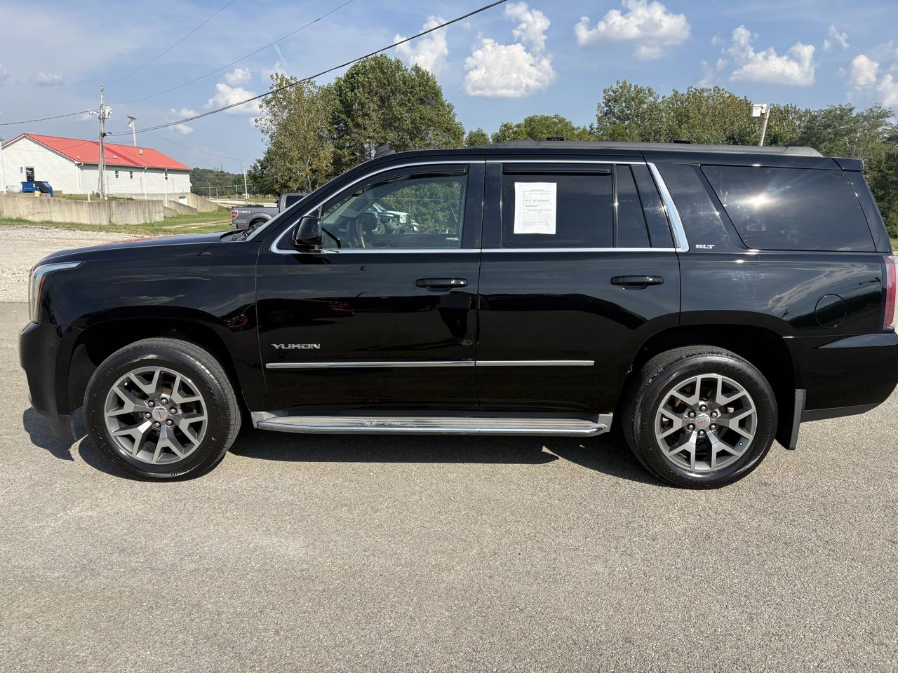 GMC Yukon 4WD 4dr SLT 2015