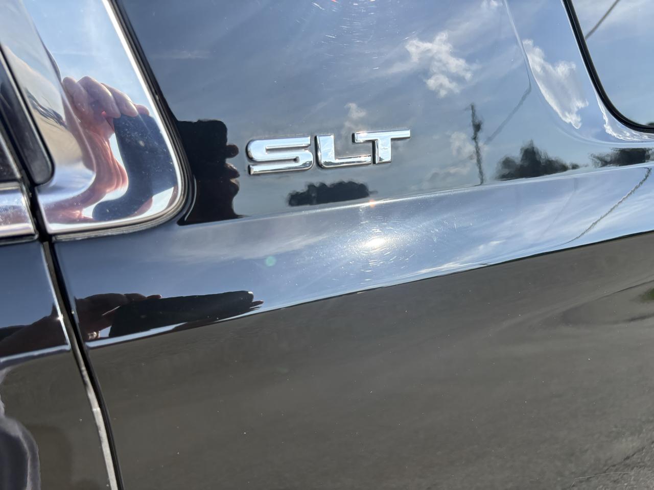 GMC Yukon 4WD 4dr SLT 2015