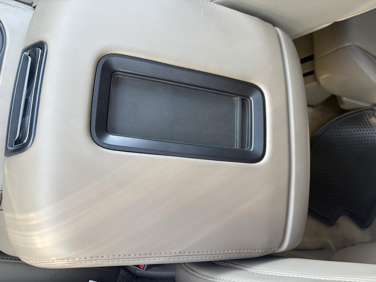 GMC Yukon 4WD 4dr SLT 2015