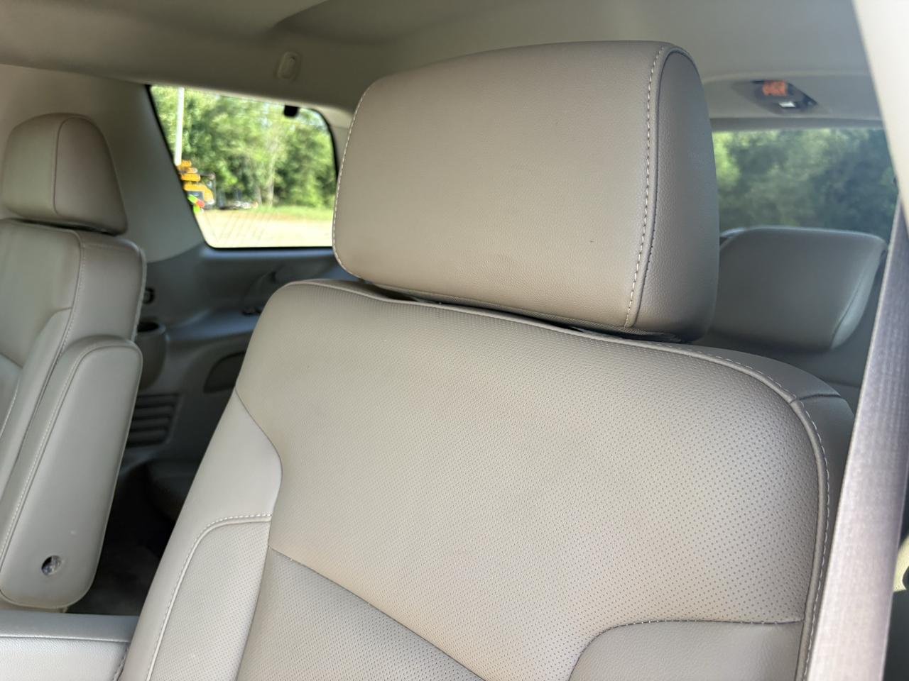 GMC Yukon 4WD 4dr SLT 2015