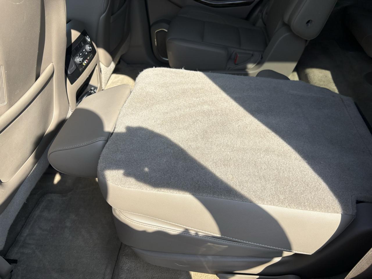 GMC Yukon 4WD 4dr SLT 2015