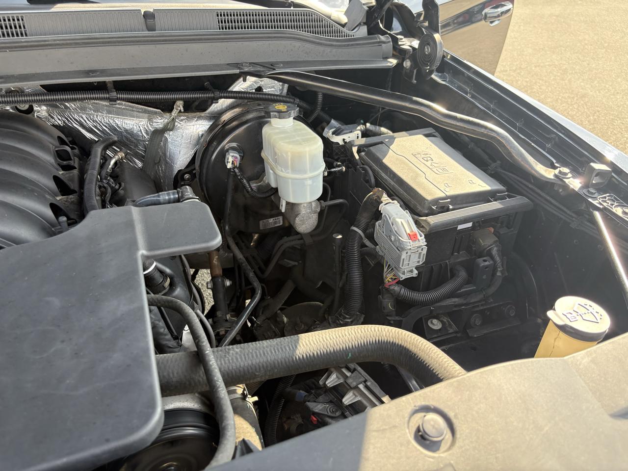 GMC Yukon 4WD 4dr SLT 2015