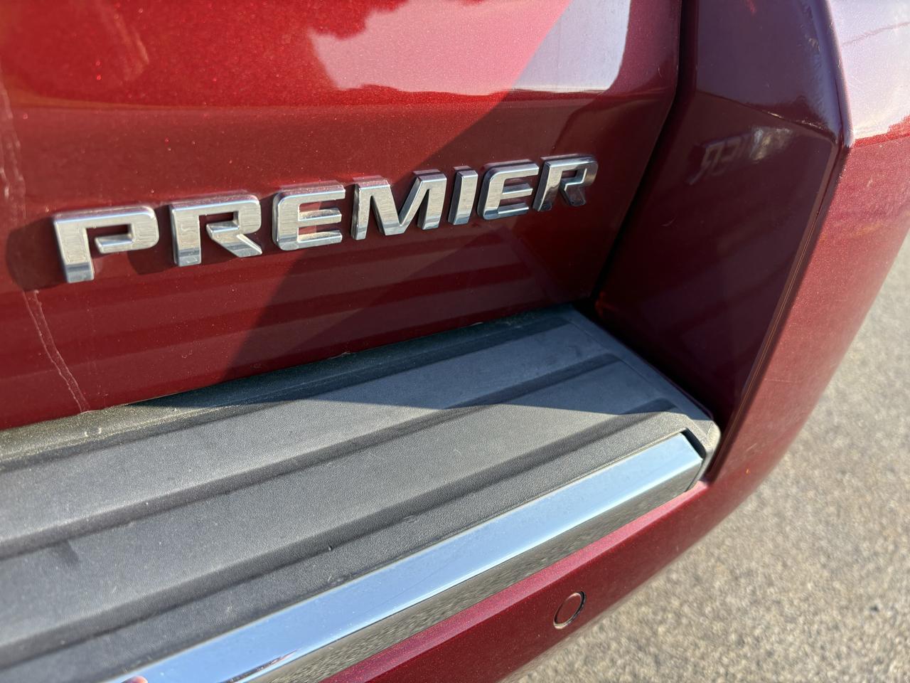 Chevrolet Suburban 4WD 4dr 1500 Premier 2019