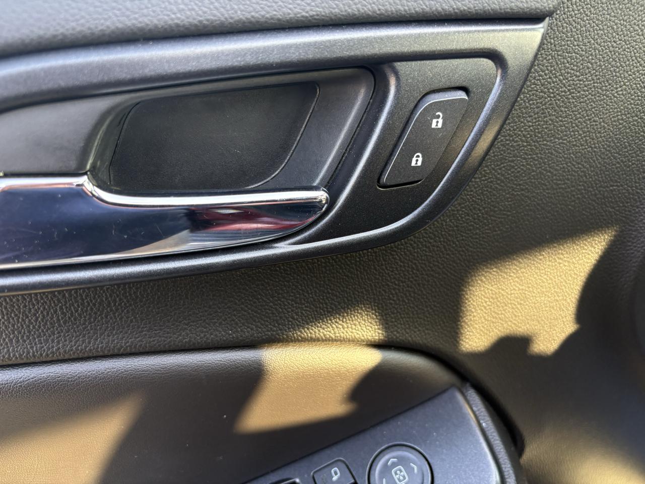 Chevrolet Suburban 4WD 4dr 1500 Premier 2019