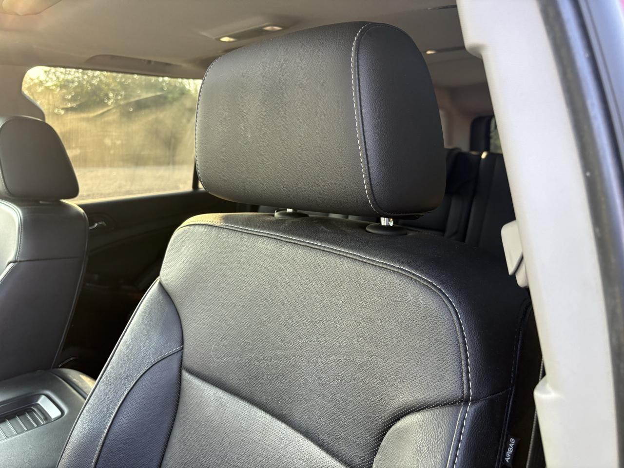 Chevrolet Suburban 4WD 4dr 1500 Premier 2019
