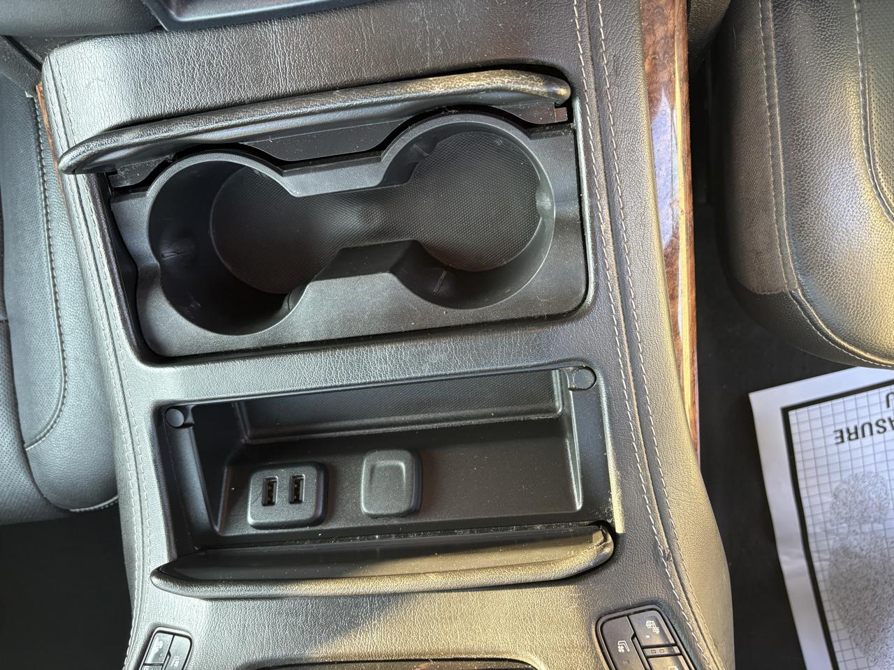 Chevrolet Suburban 4WD 4dr 1500 Premier 2019