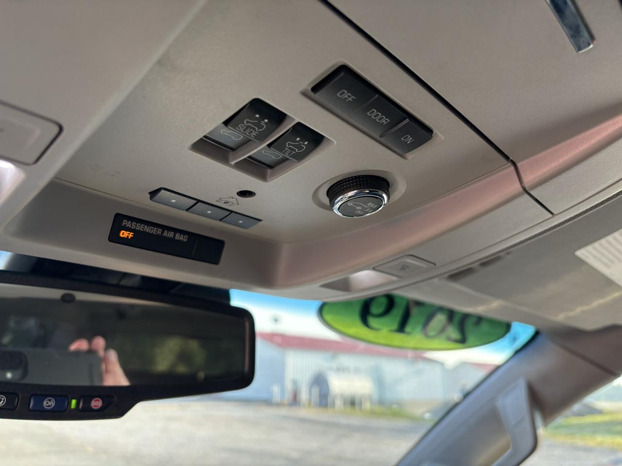 Chevrolet Suburban 4WD 4dr 1500 Premier 2019