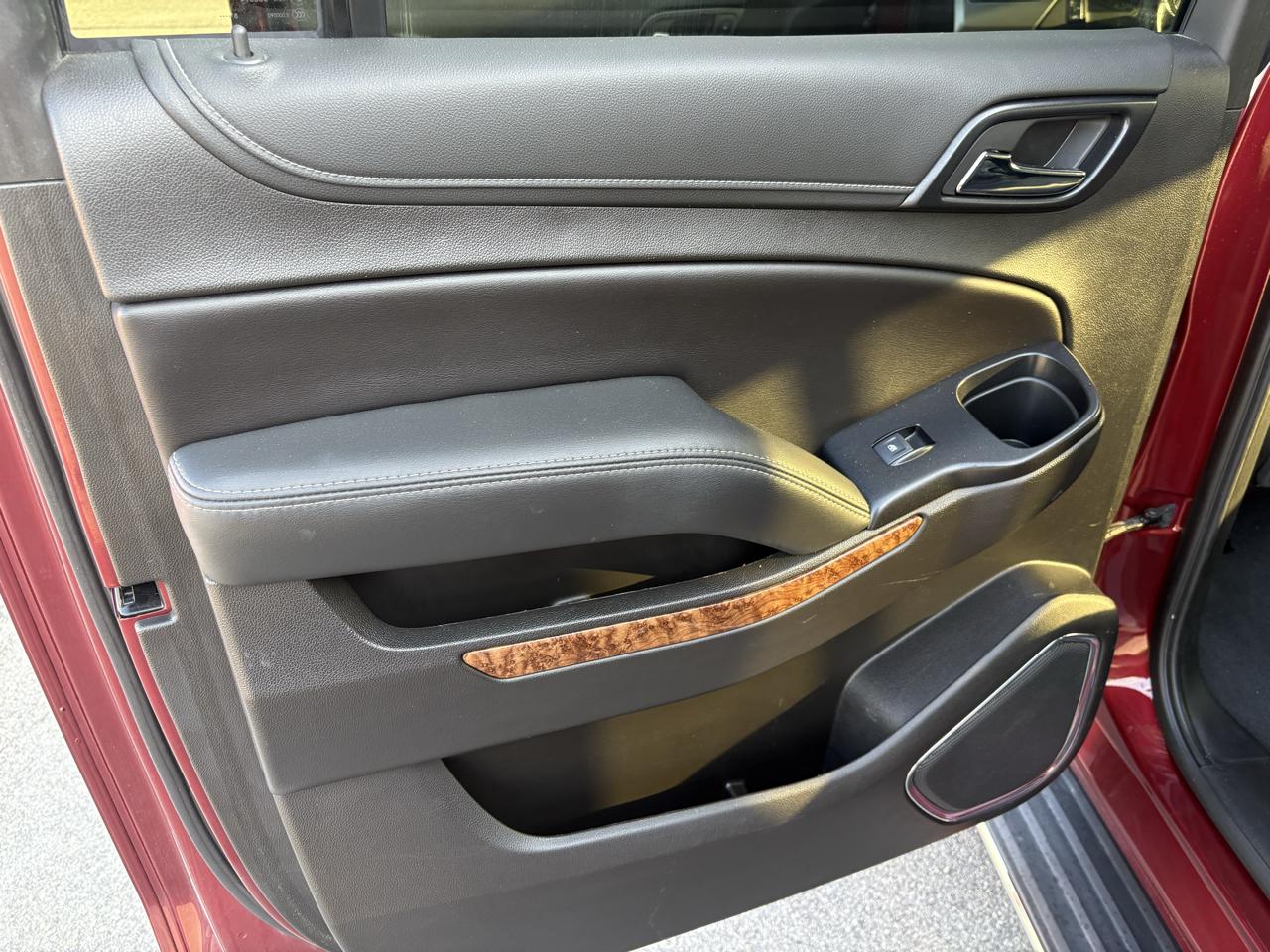 Chevrolet Suburban 4WD 4dr 1500 Premier 2019