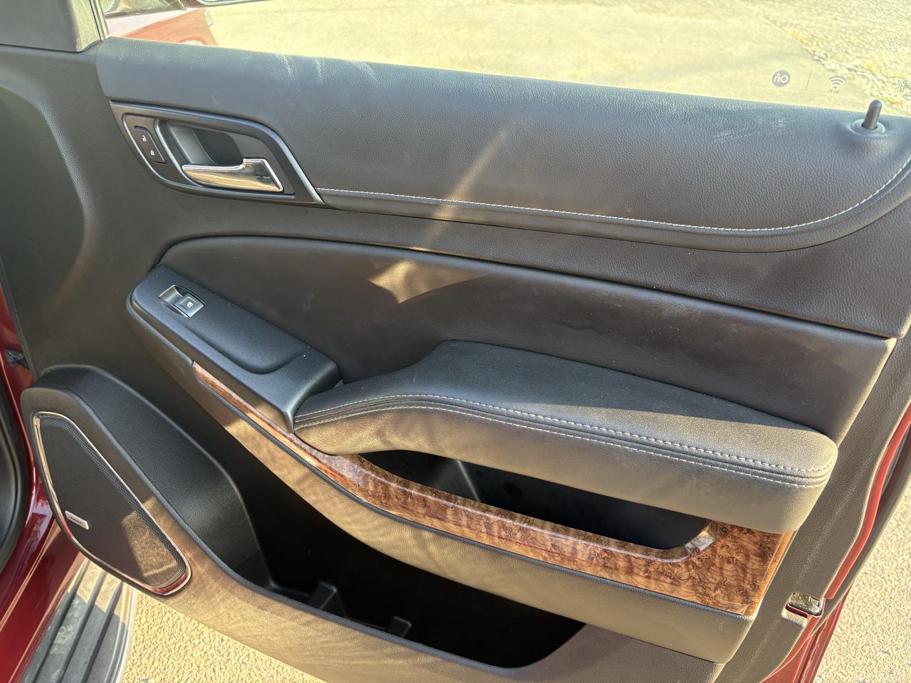 Chevrolet Suburban 4WD 4dr 1500 Premier 2019