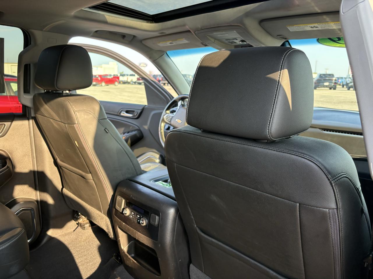 Chevrolet Suburban 4WD 4dr 1500 Premier 2019