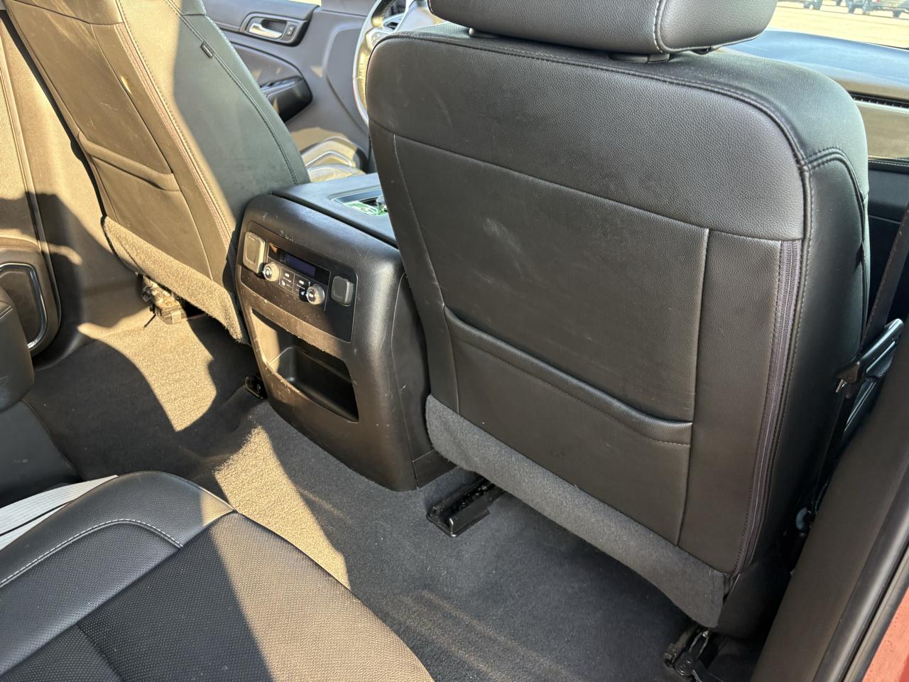 Chevrolet Suburban 4WD 4dr 1500 Premier 2019