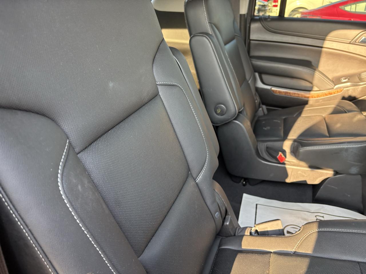Chevrolet Suburban 4WD 4dr 1500 Premier 2019