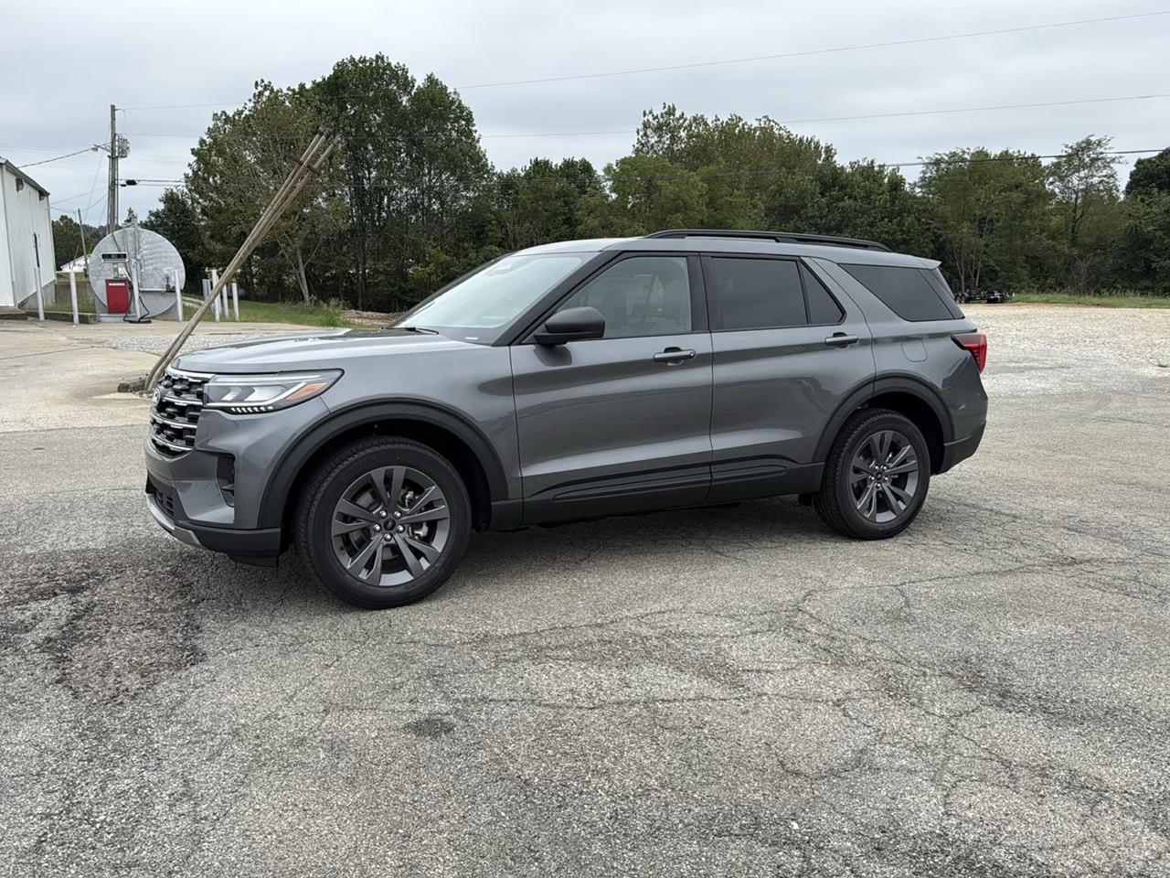 Ford Explorer Active w/100A Pkg 4WD 2027