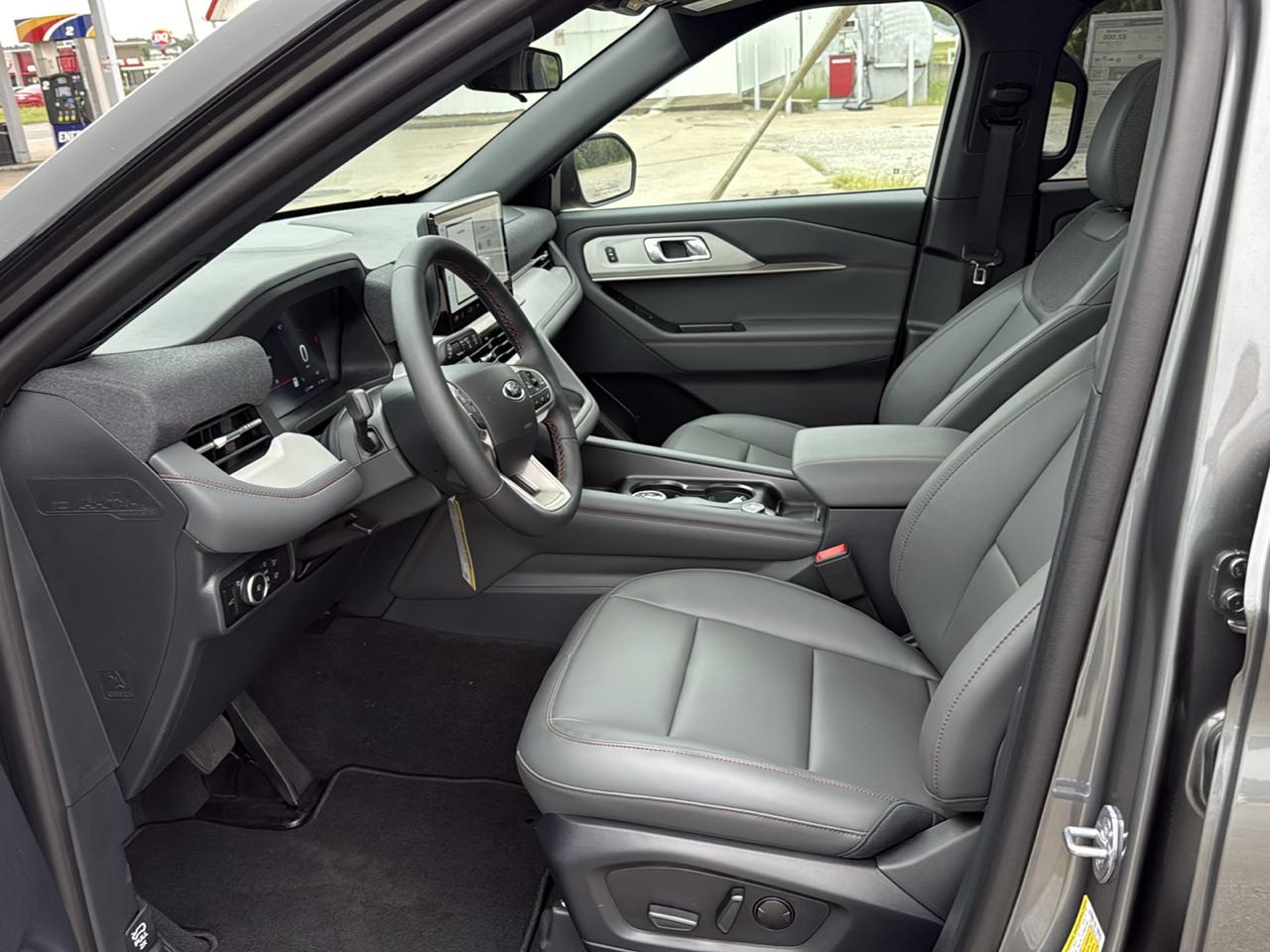 Ford Explorer Active w/100A Pkg 4WD 2027