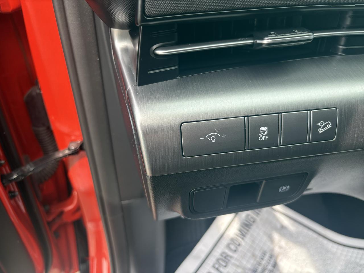 Hyundai Kona SEL FWD 2025