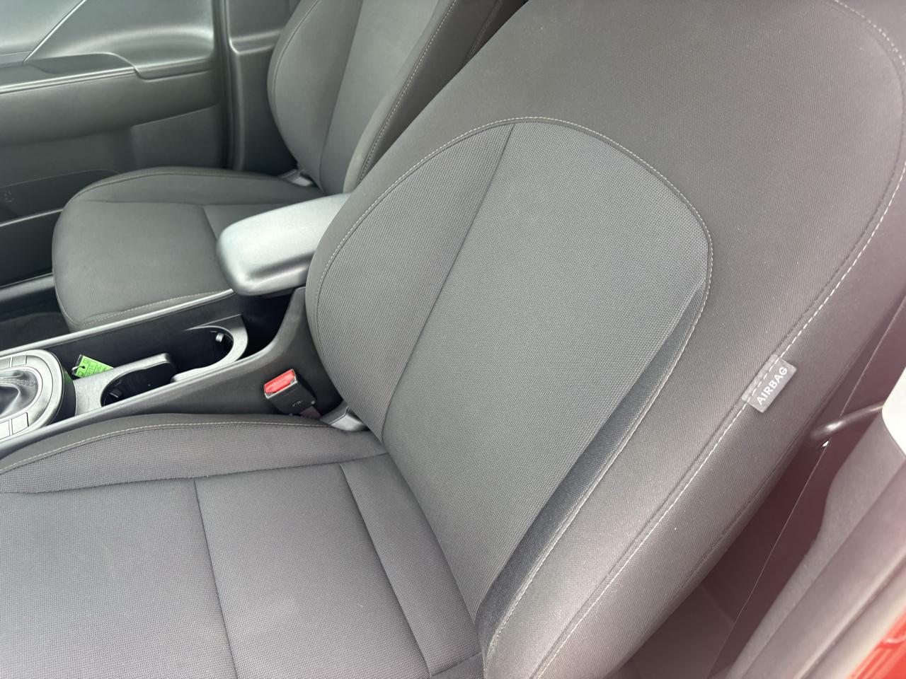 Hyundai Kona SEL FWD 2025