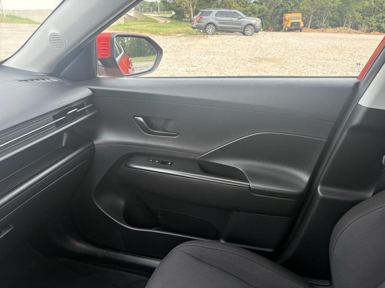 Hyundai Kona SEL FWD 2025
