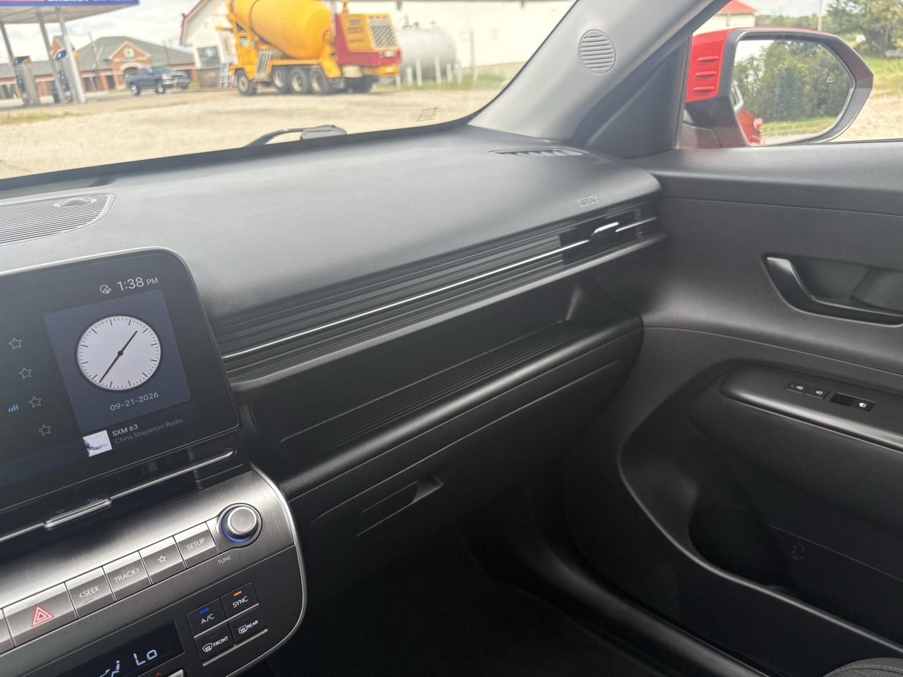 Hyundai Kona SEL FWD 2025