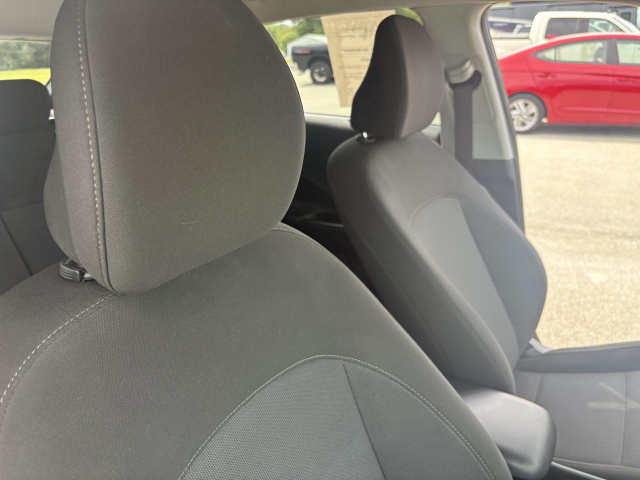 Hyundai Kona SEL FWD 2025