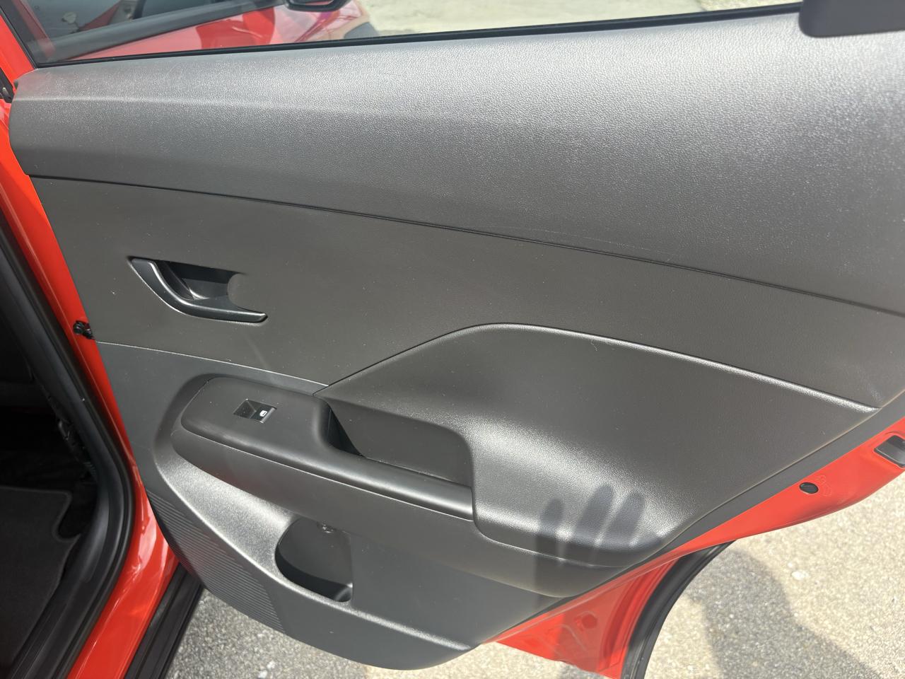 Hyundai Kona SEL FWD 2025