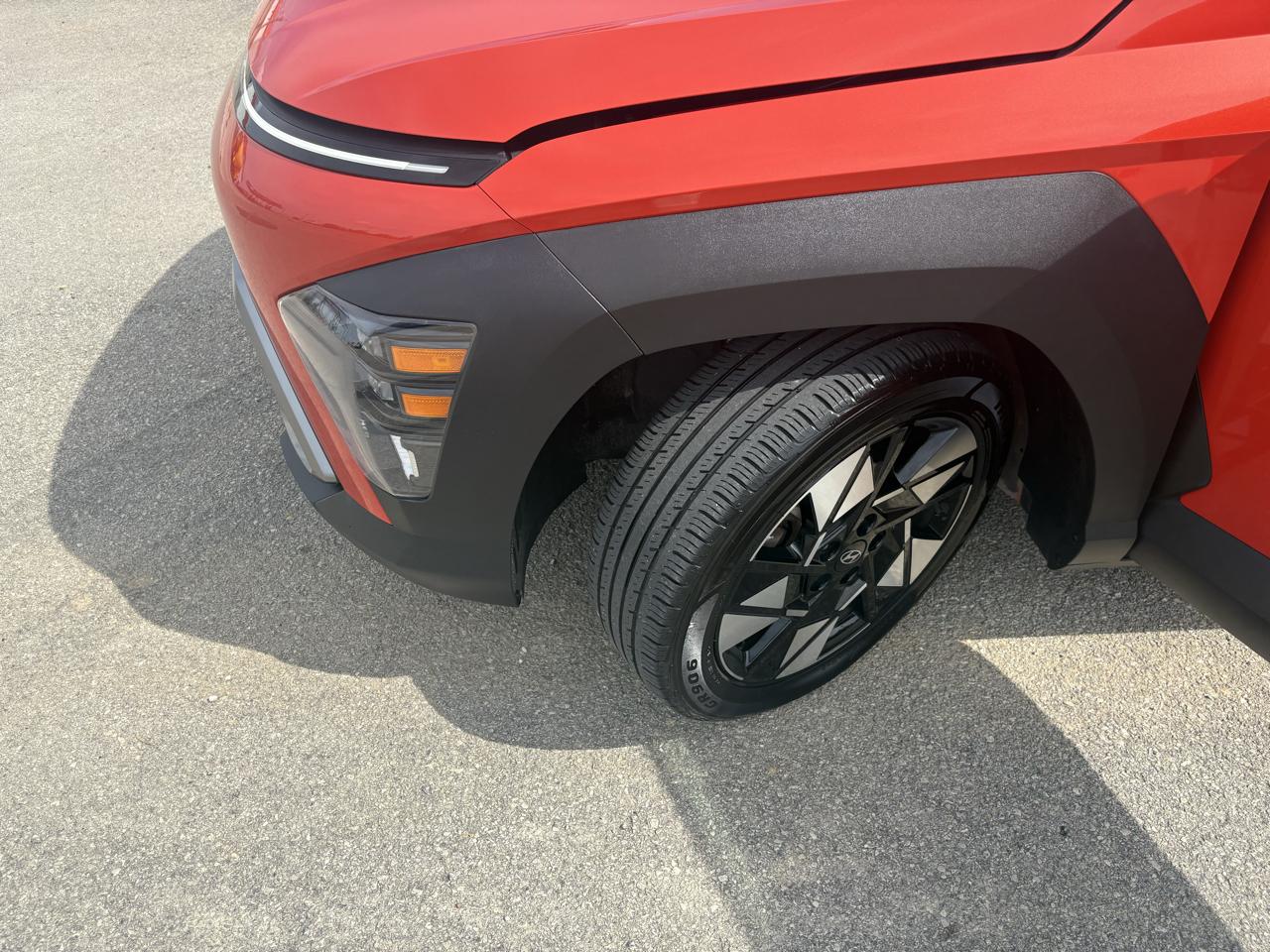 Hyundai Kona SEL FWD 2025