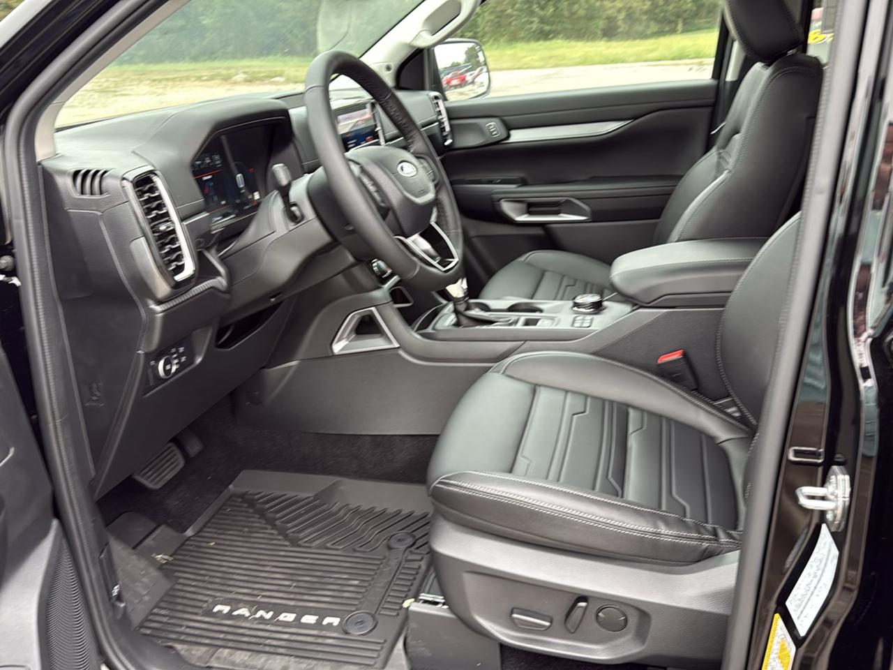 Ford Ranger LARIAT 4WD SuperCrew 5' Box 2026