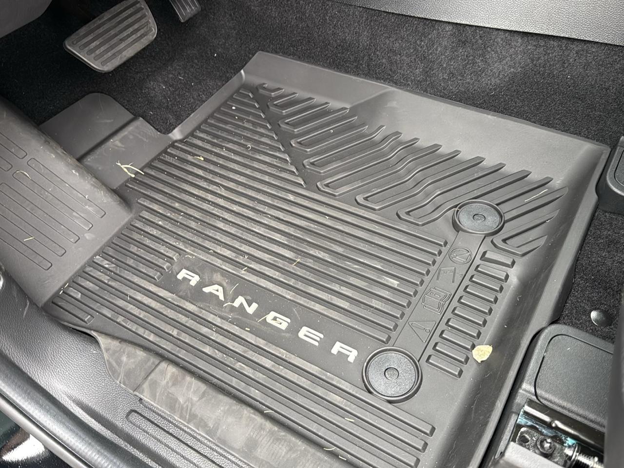 Ford Ranger LARIAT 4WD SuperCrew 5' Box 2026