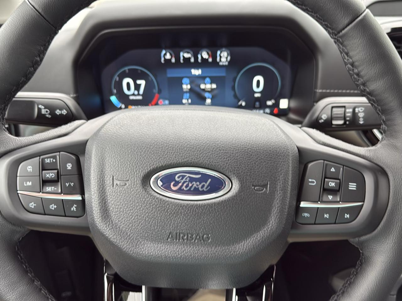 Ford Ranger LARIAT 4WD SuperCrew 5' Box 2026